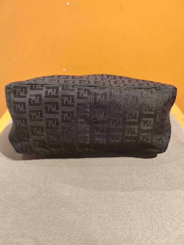 Fendi - Image 5