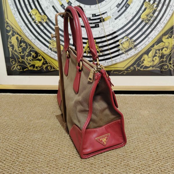 Prada - Image 3