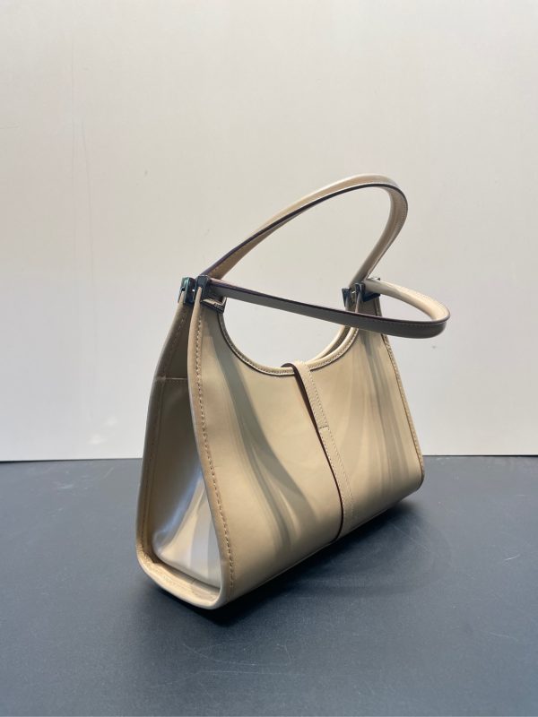Gucci Jackie - Image 5