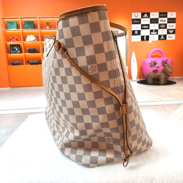 Louis Vuitton Neverfull