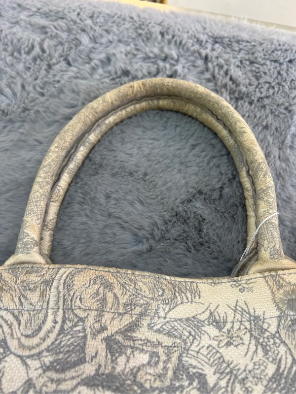 Dior tote - Image 6