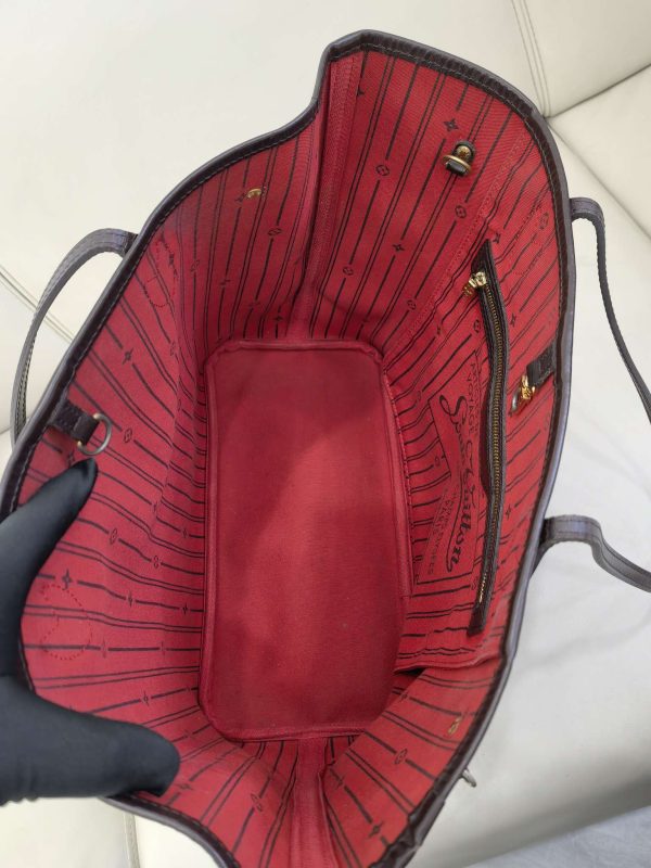 Louis Vuitton Neverfull