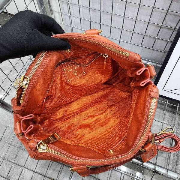 Prada - Image 7