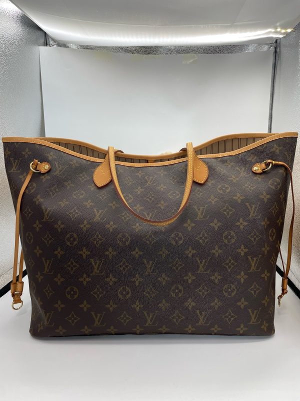 Louis Vuitton Neverfull