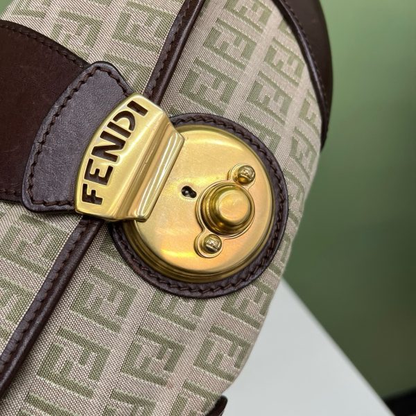 Fendi - Image 6