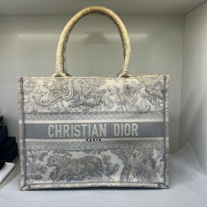 Dior tote