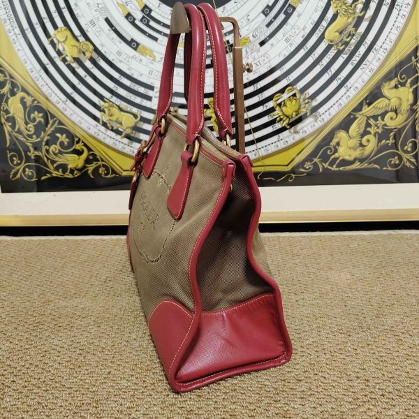 Prada - Image 4