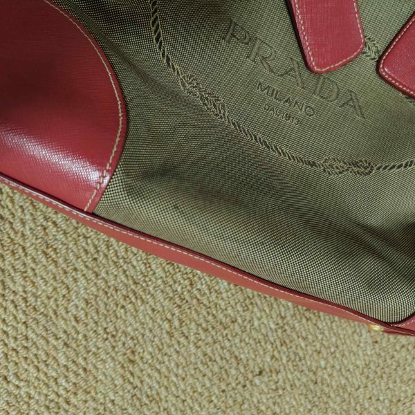 Prada - Image 7