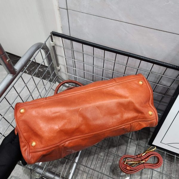 Prada - Image 5