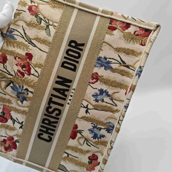 Dior tote - Image 5