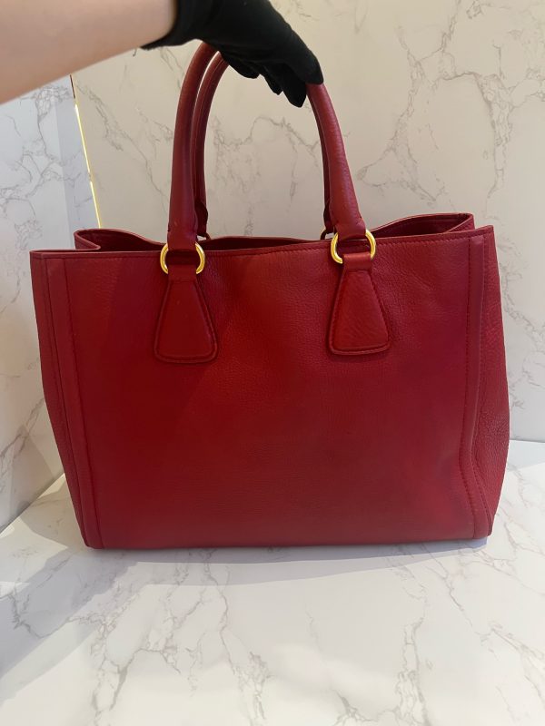 Prada - Image 2