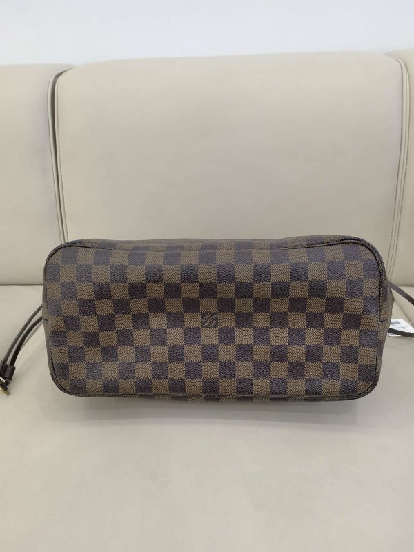 Louis Vuitton Neverfull