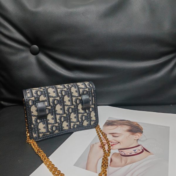 Dior - Image 2