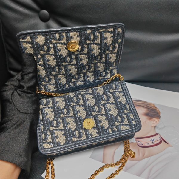 Dior - Image 7